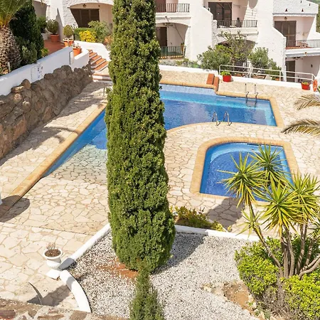 Welcs 138 Emp Con Piscina Comunitaria